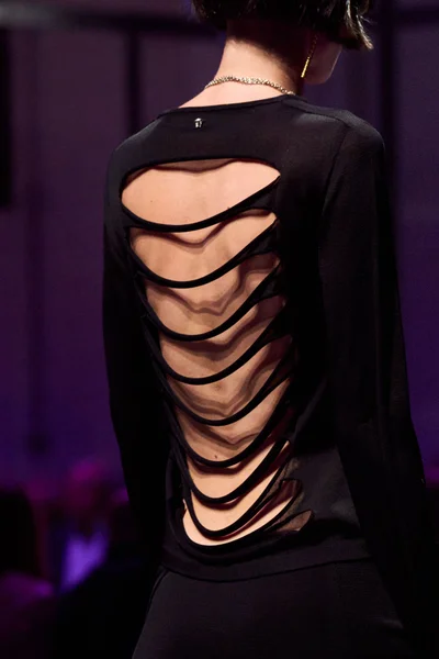 Look 20